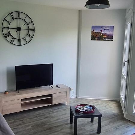 Residence Le Chantilly Vals-pres-le-Puy Екстериор снимка