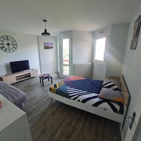 Residence Le Chantilly Vals-pres-le-Puy Екстериор снимка