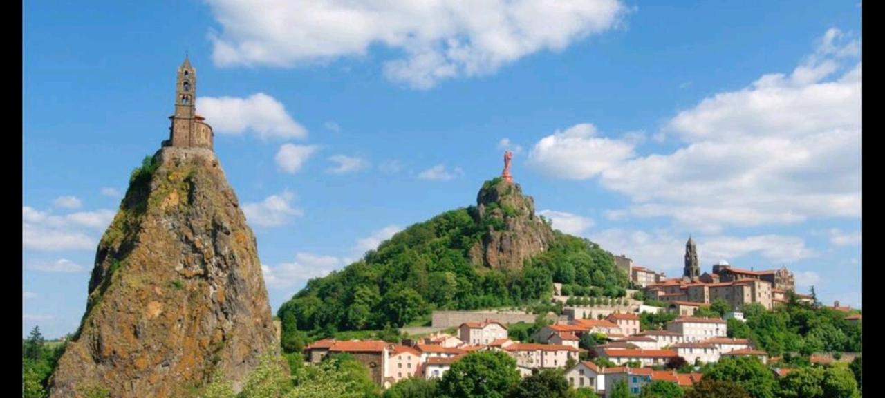 Residence Le Chantilly Vals-pres-le-Puy Екстериор снимка